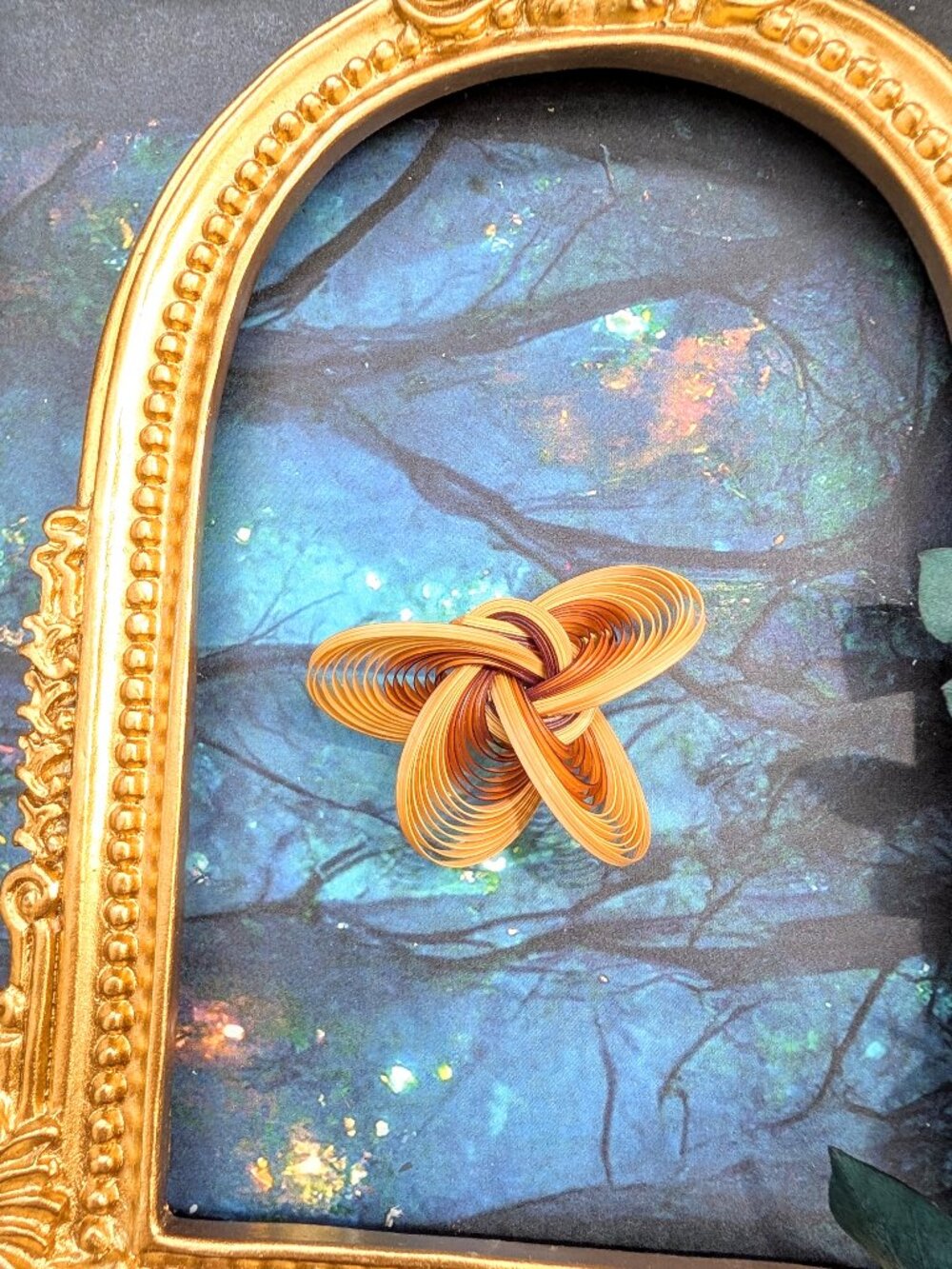 Vintage 1950's Earthy Colors Bamboo Knot Brooch